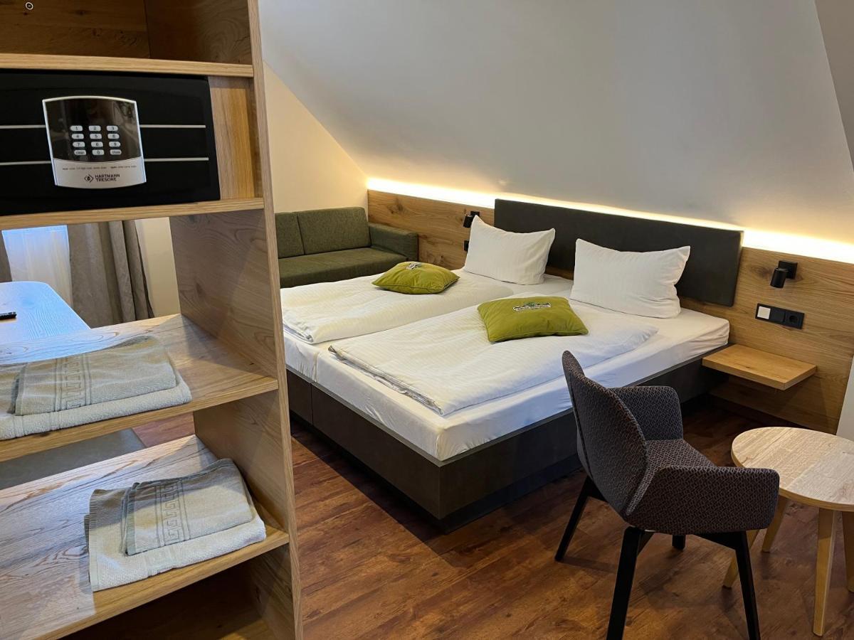 Hotel Gasthof Metzgerei Drei Linden Fulda Bagian luar foto