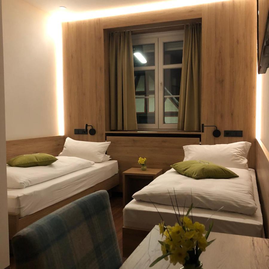 Hotel Gasthof Metzgerei Drei Linden Fulda Bagian luar foto